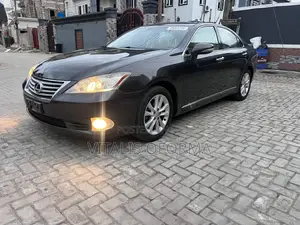 Lexus ES 350 2011 Gray