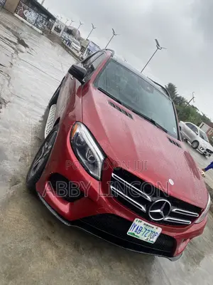 Mercedes-Benz GLE-Class AMG GLE 43 4MATIC 2017 Red