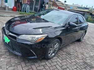Toyota Camry 2016 Black