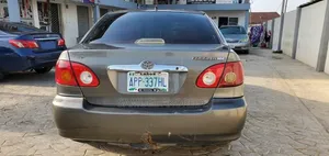 Toyota Corolla 2004 Gray