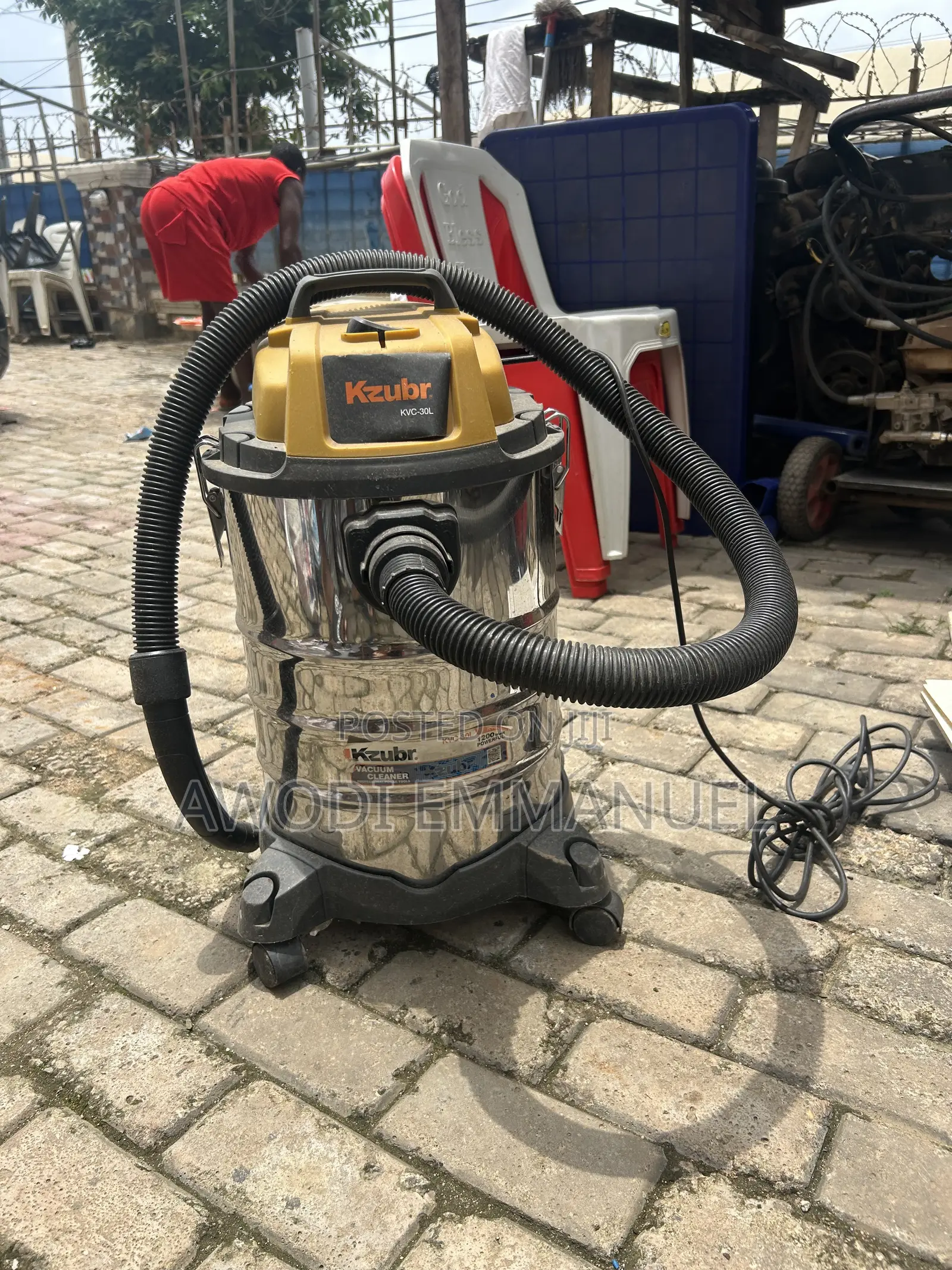 Vacuum Cleaner