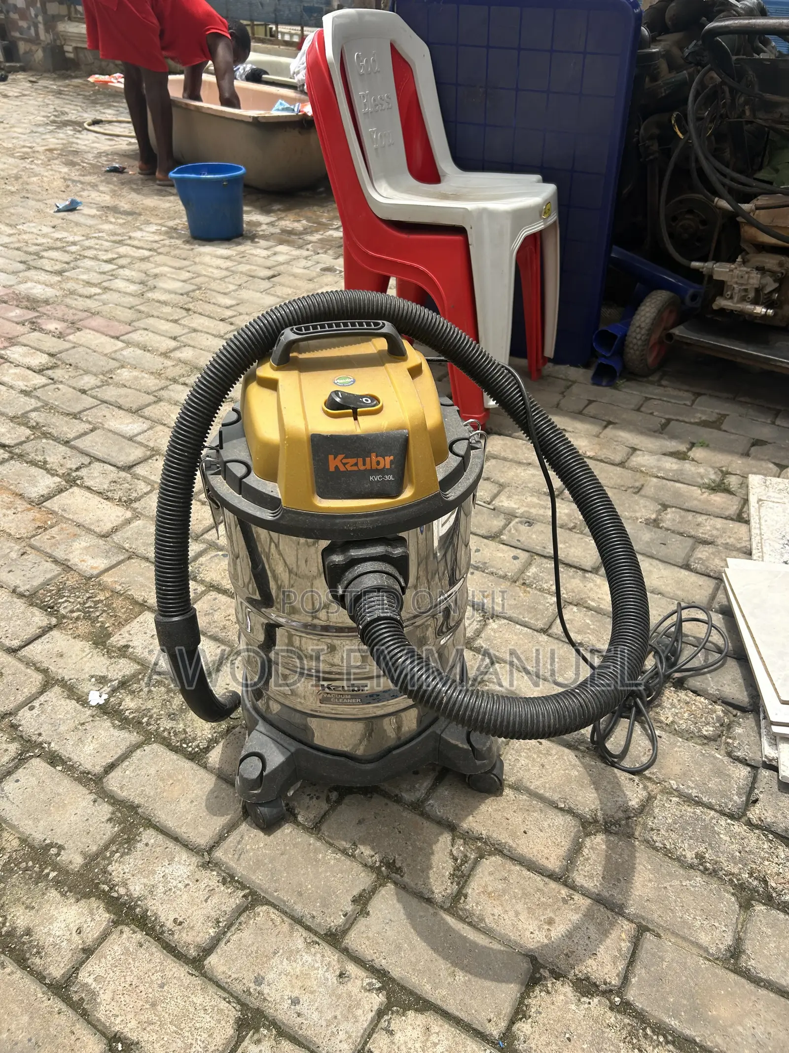 Vacuum Cleaner