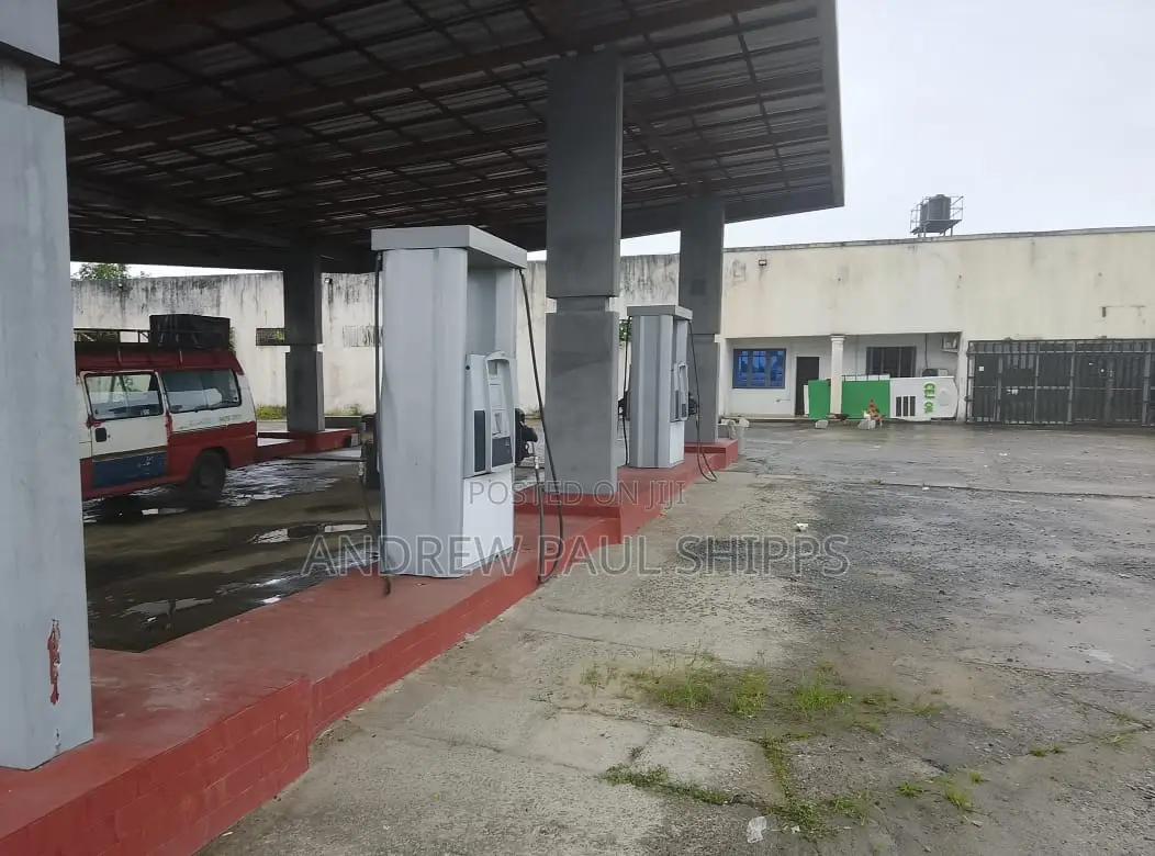 Fuel Station