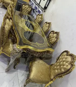 Royal Paradise Dining by 8