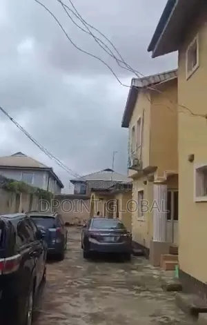 11bdrm Duplex in In, New Oko Oba for sale