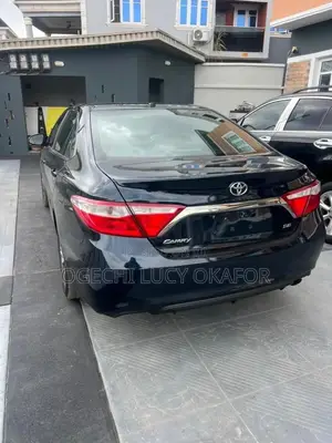 Toyota Camry SE 4dr Sedan (2.5L 4cyl 6A) 2015 Black