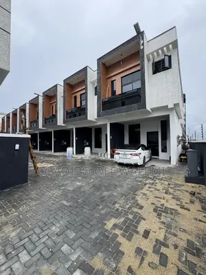 3bdrm Duplex in Atlantic Layout, Lagos State for sale
