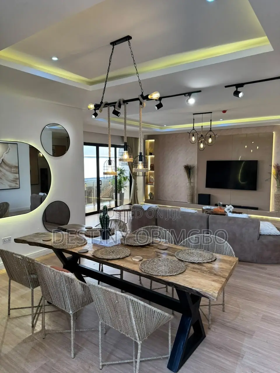 Fully Furnished 1 Bedroom Apartment