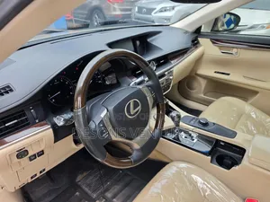 Lexus ES 2015 Gold