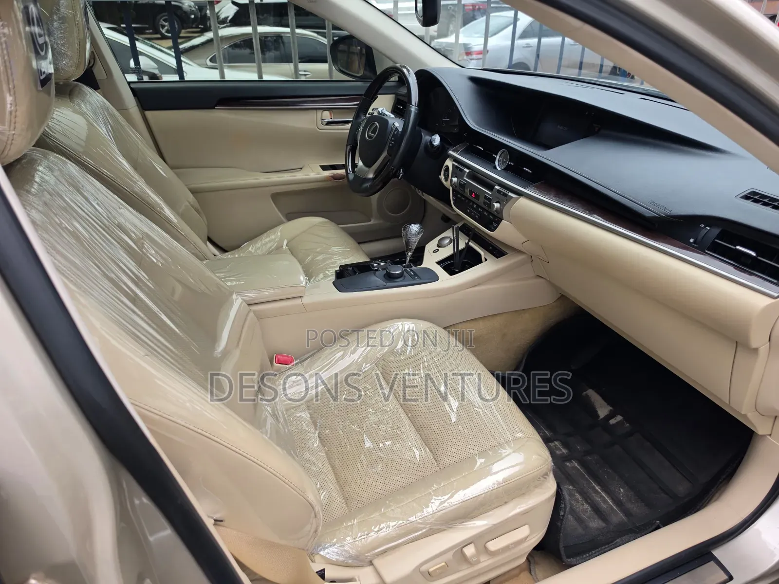 Lexus ES 2015 Gold