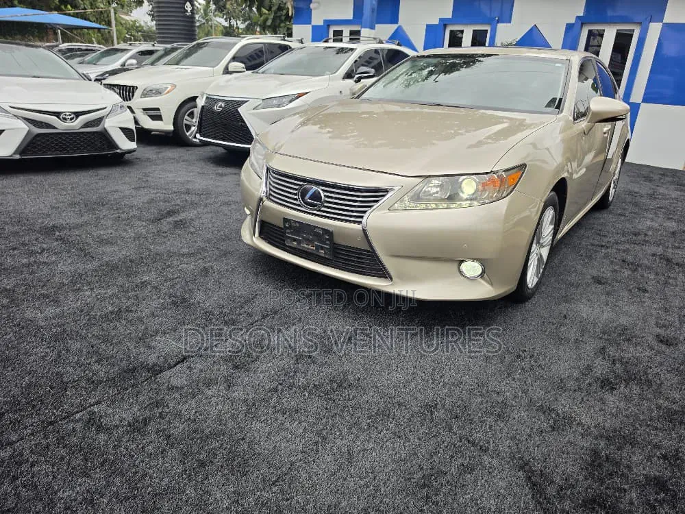Lexus ES 2015 Gold