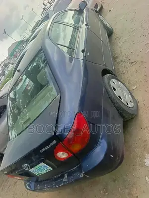 Toyota Corolla 2004 Blue