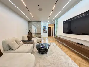 Uniquely Designed 2 Bedroom Apartment