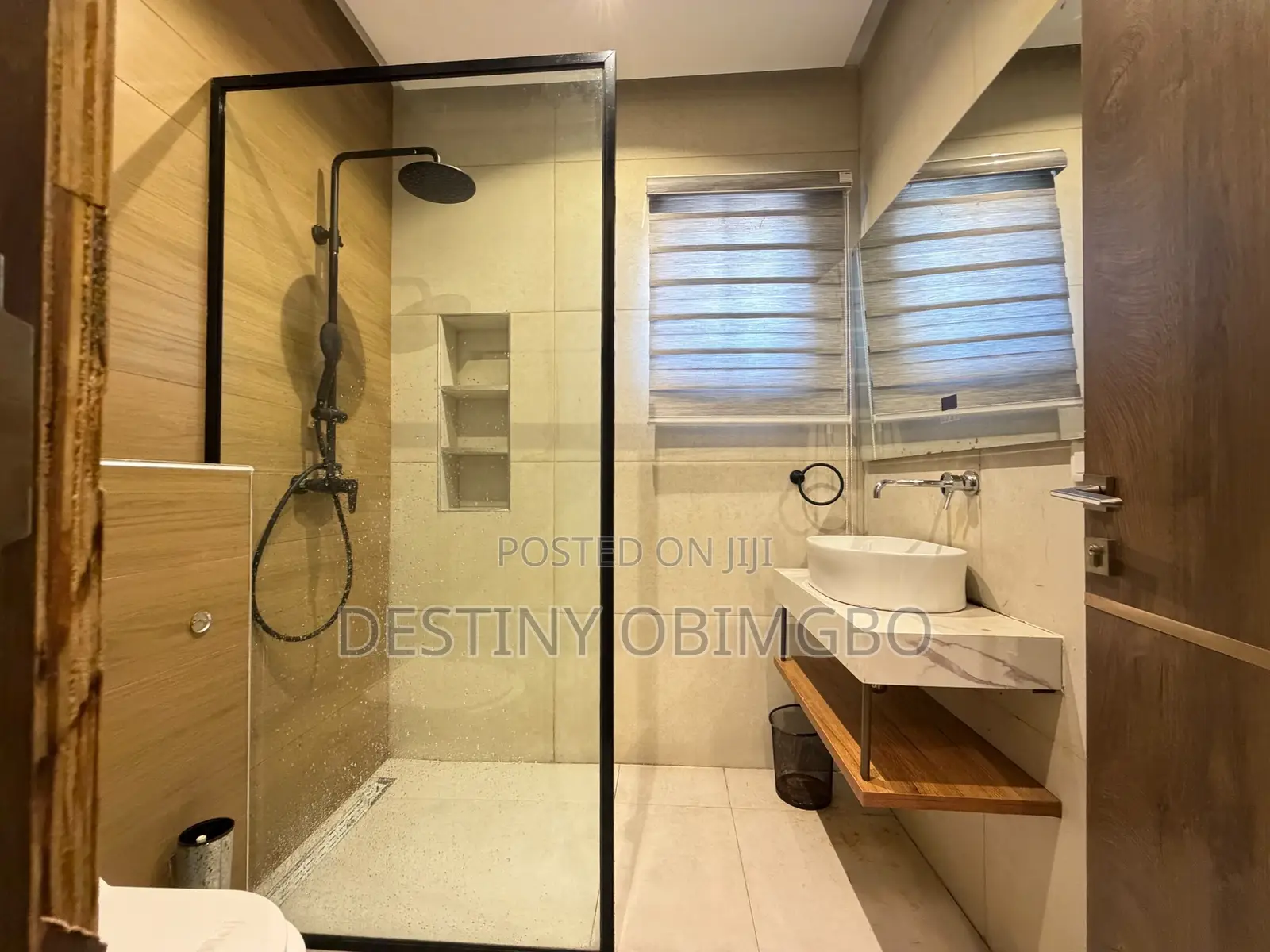 Uniquely Designed 2 Bedroom Apartment