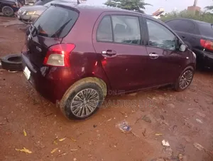 Toyota Yaris 2008 Maroon
