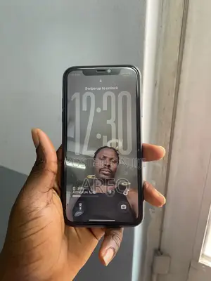 Apple iPhone 11 64 GB Black