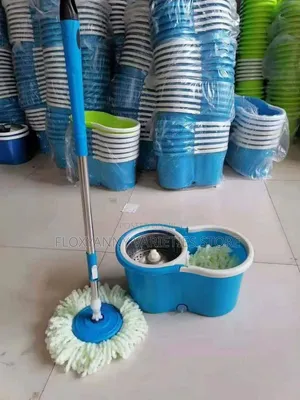 Strong Spin Mop With 2 Heads and Bucket