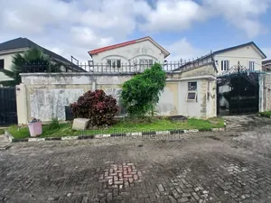 680sqm of Land for Sale