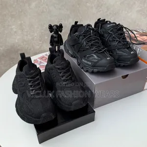 Balenciaga Luxury Men's Sneakers