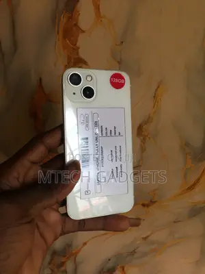 Apple iPhone 13 128 GB White