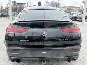 Mercedes-Benz GLE-Class 2021 Black