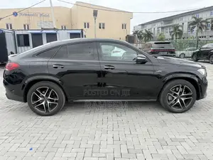 Mercedes-Benz GLE-Class 2021 Black