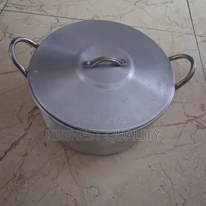 Medium Sized Aluminum Pot
