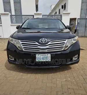 Toyota Venza LE 2010 Green