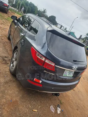 Hyundai Santa Fe Limited 4dr SUV AWD (3.3L 6cyl 6A) 2015 Gray