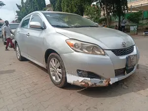 Toyota Matrix 2009 Gray