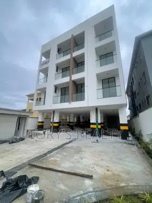 2bdrm Apartment in Chevron for sale