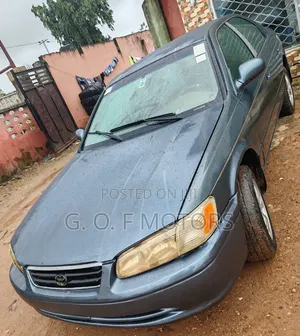 Toyota Camry LE 4dr Sedan (2.2L 4cyl 4A) 2001 Blue