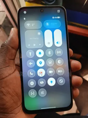 Infinix Hot 70 128 GB Black