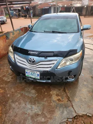 Toyota Camry LE 4dr Sedan (2.5L 4cyl 6AM) 2010 Green