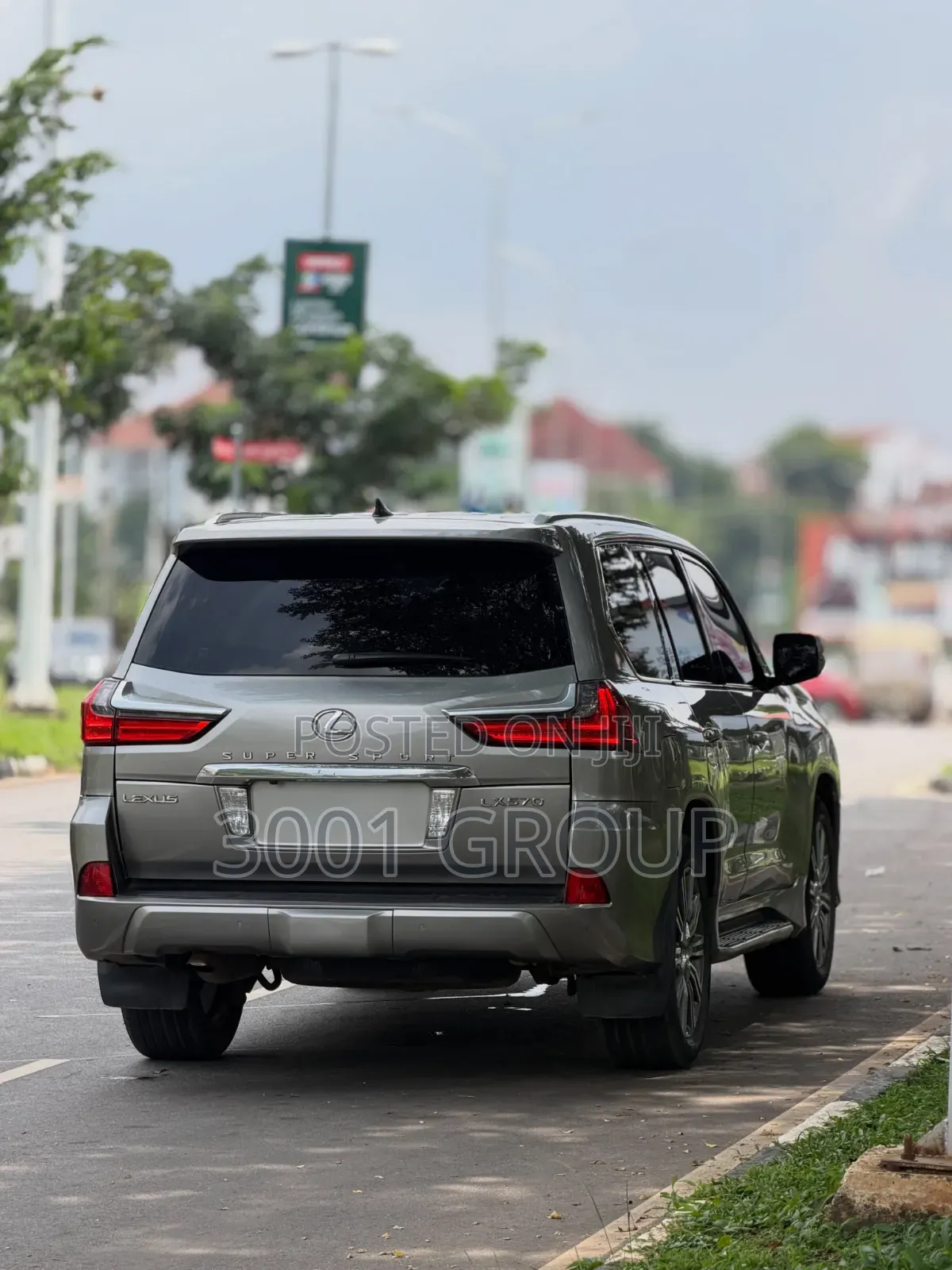 Lexus LX 2017 Gray