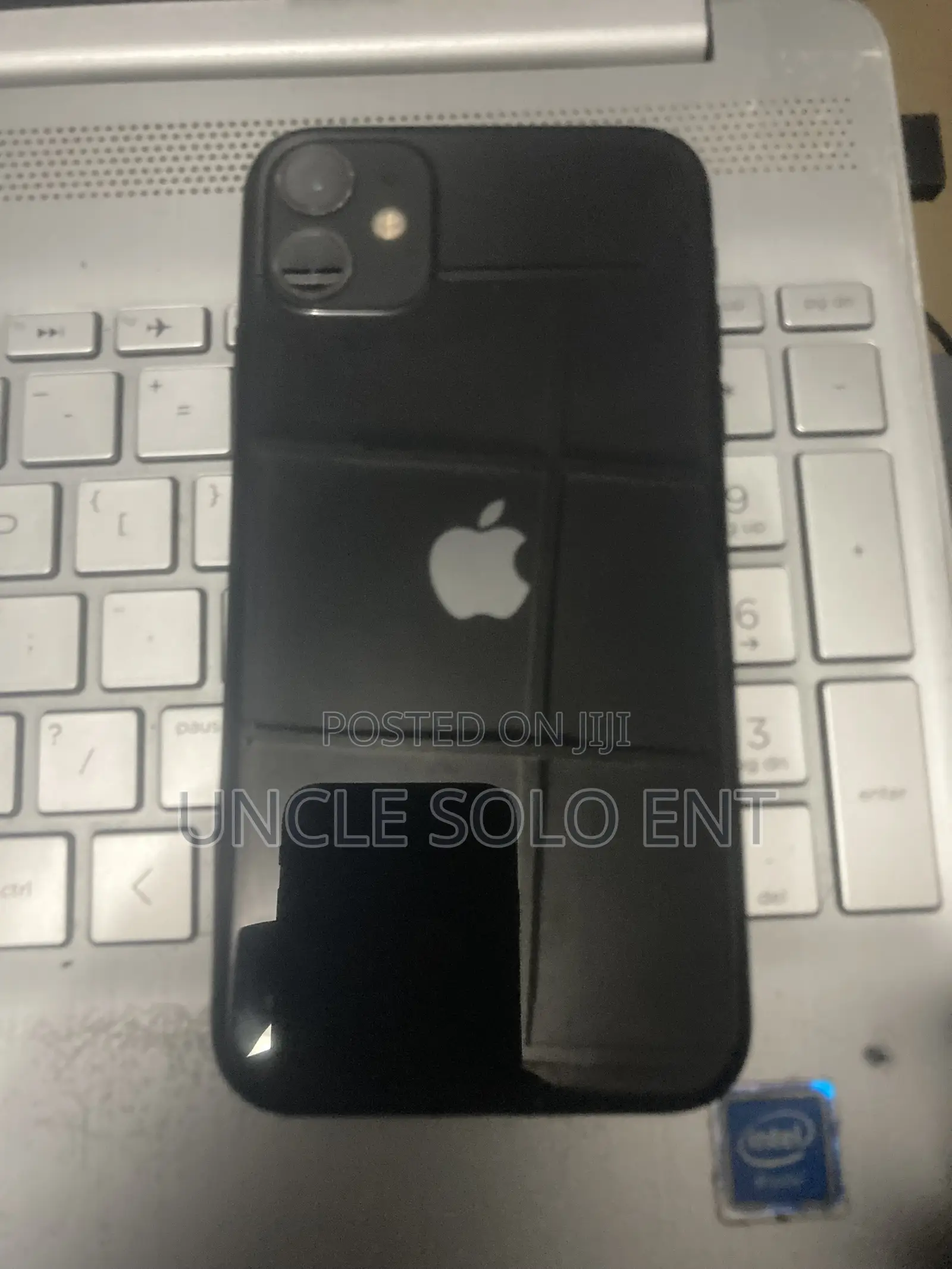 Apple iPhone 11 64 GB Black