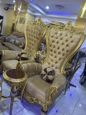 King’s Royal Chairs With Table.