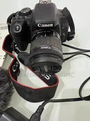 EOS Canon 800D Camera