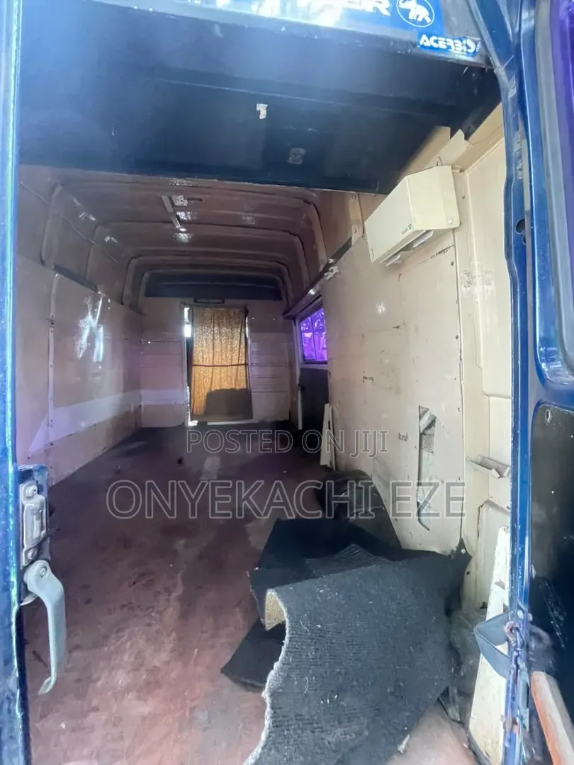 Volkswagen LT 2005 Blue