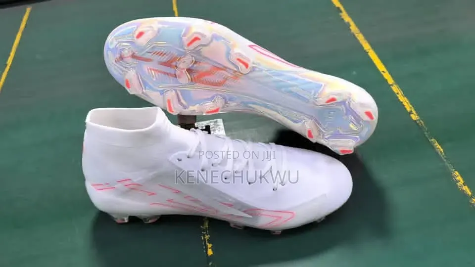 High Quality Football Boots