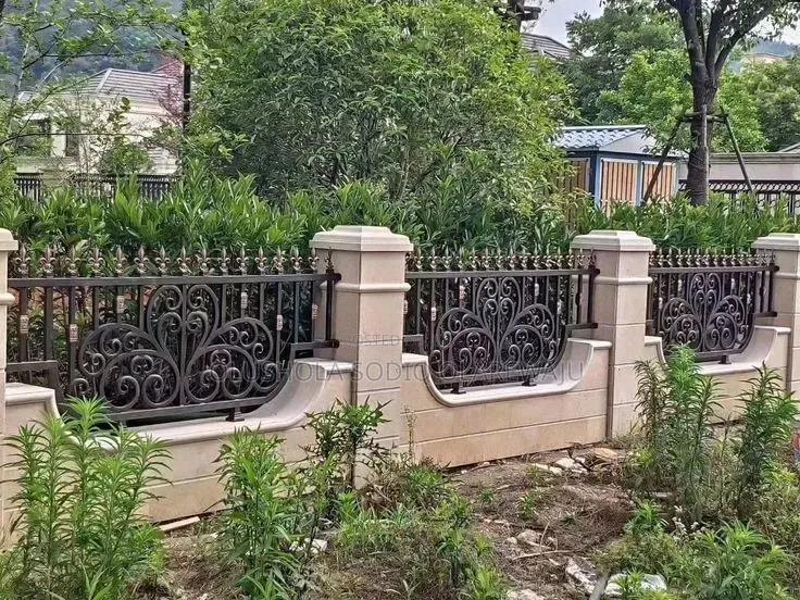 Luxury Fence Rail Collection