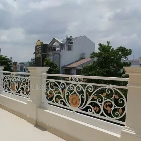 Luxury Fence Rail Collection