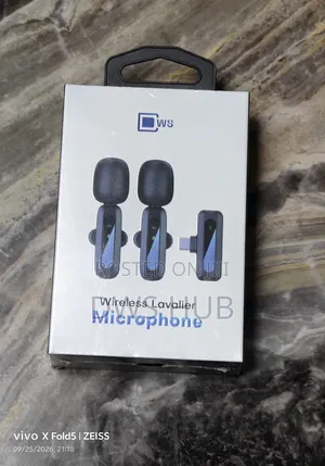 2 in 1 Wireless Lavalier Microphone + Lightning to USB C Adapter