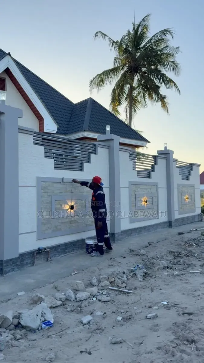 Luxury Fence Rail Collection