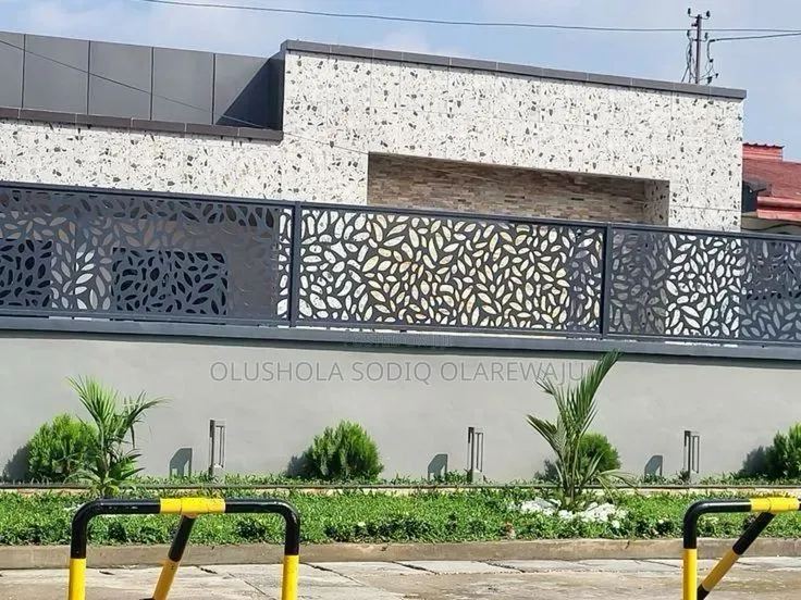 Luxury Fence Rail Collection