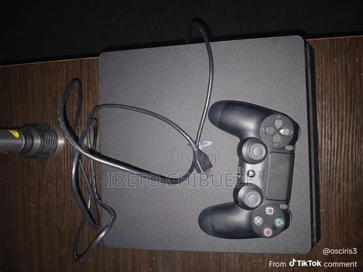 PS4 Slim Available