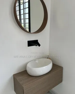 Consoles With Mirror