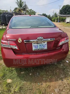 Toyota Camry 2010 Red