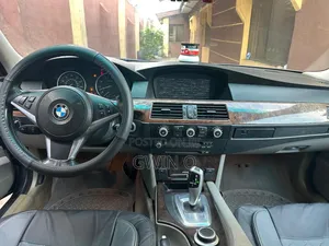 BMW 528i 2008 Gray