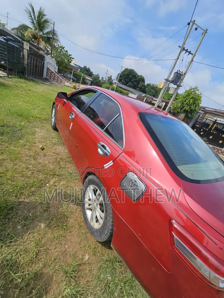 Toyota Camry 2010 Red